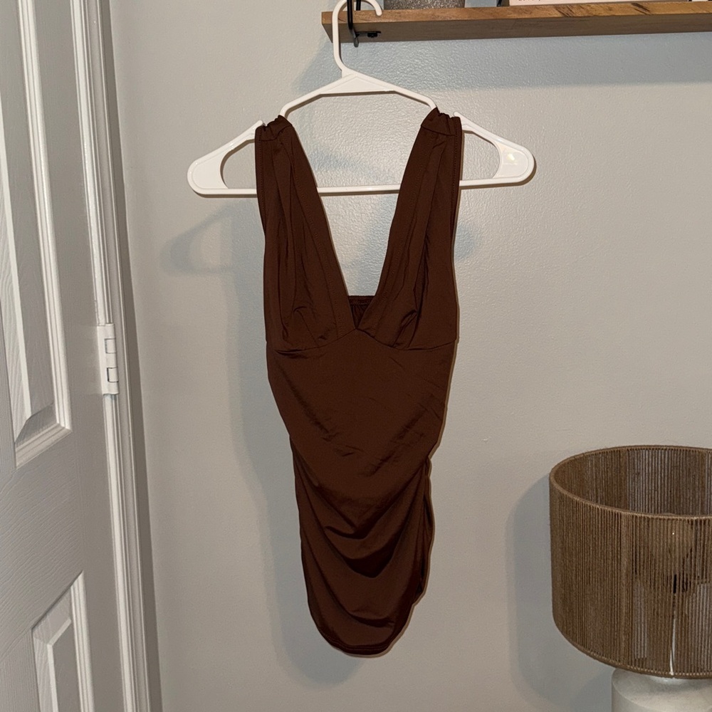 Brown Sleeveless Draped Top